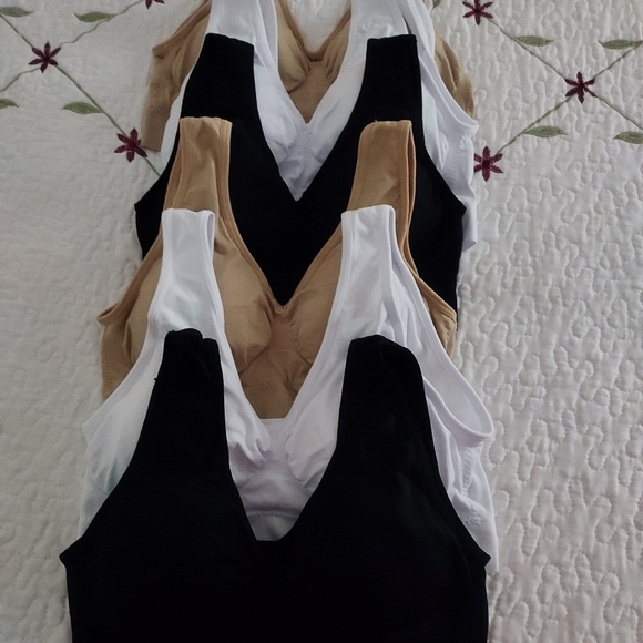 Unkown Other - BIG PRICE DROP!!  QTY 6 - PULL-ON BRAS               (*PLEASE READ)